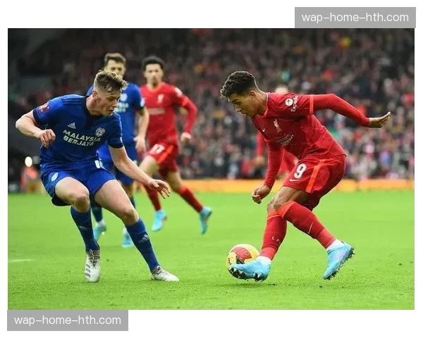 “赛后观察:战术趋同化,英超中下游球队的“三中卫浪潮”现象”